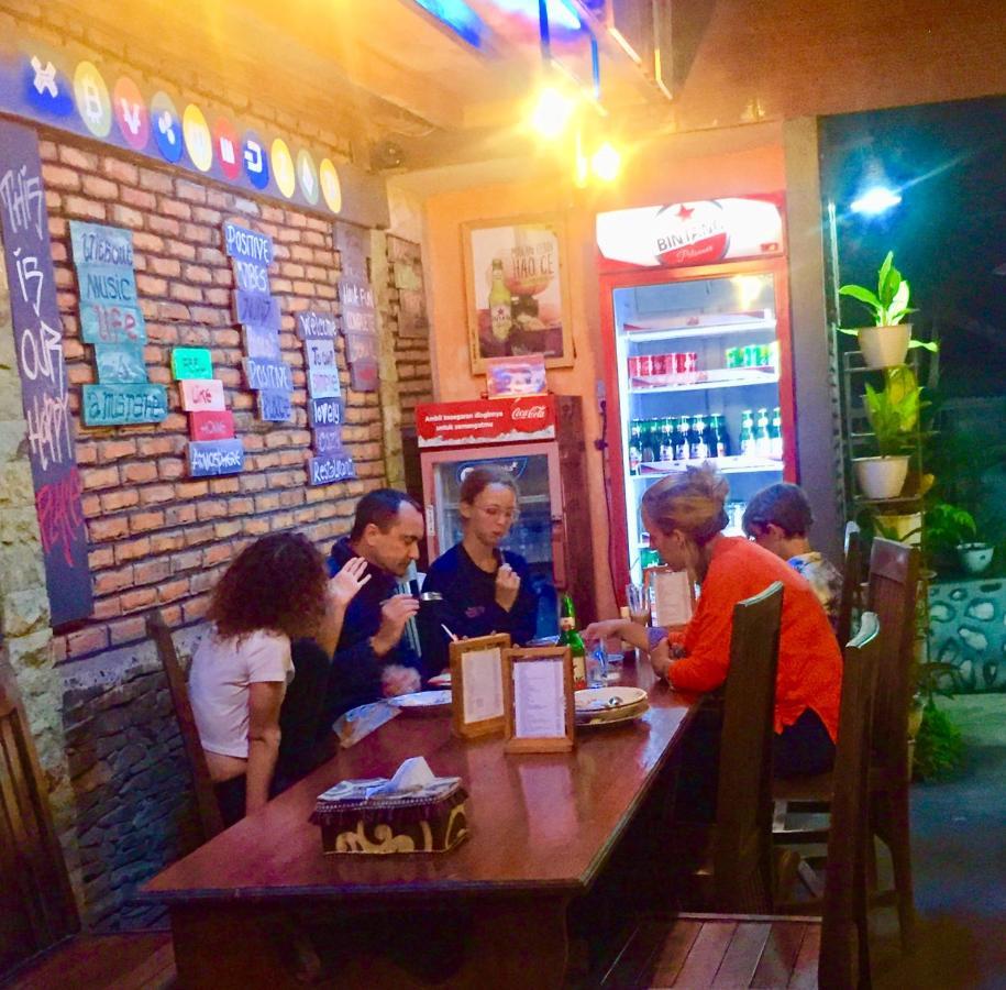 Bintang By Tobias Lodge Cafe & Restaurant เคลิมูตู ภายนอก รูปภาพ